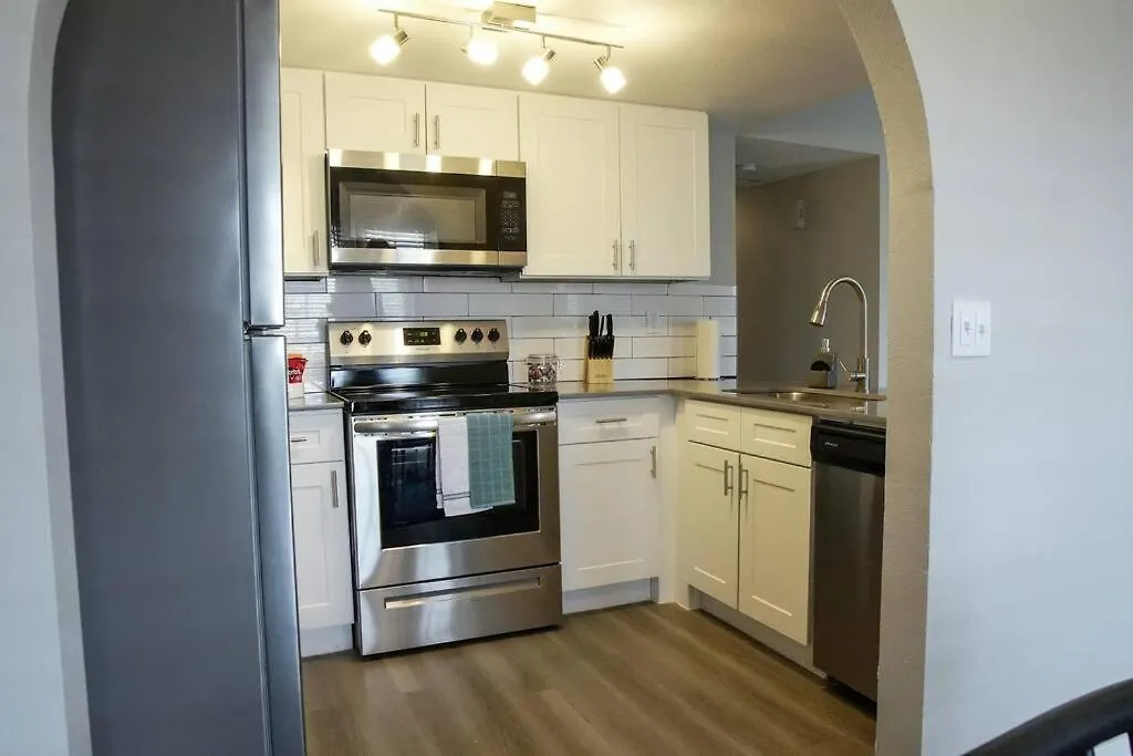 2 Bedroom Minutes From Las Vegas Strip And Airport דירה